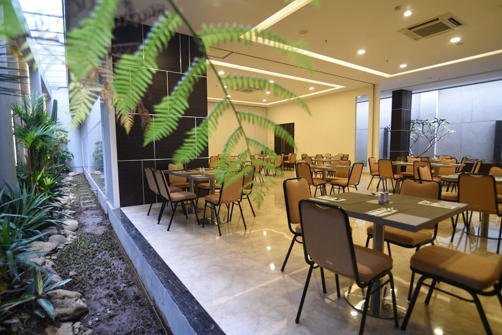 Atlantic City Hotel Bandung Exterior foto